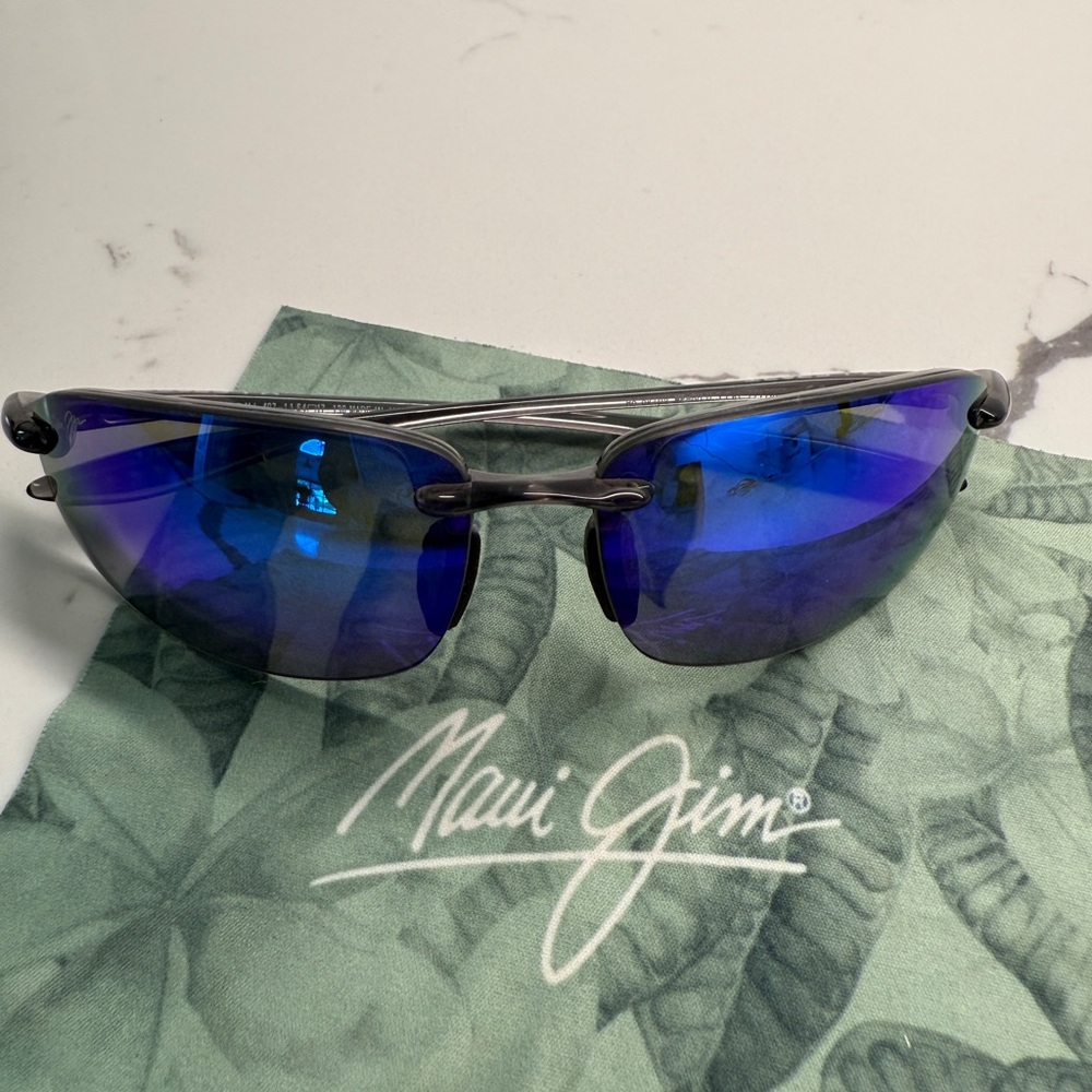 Genuine Maui Jim Ho’okipa Sunglasses with Vibrant Blue Polarized Lenses